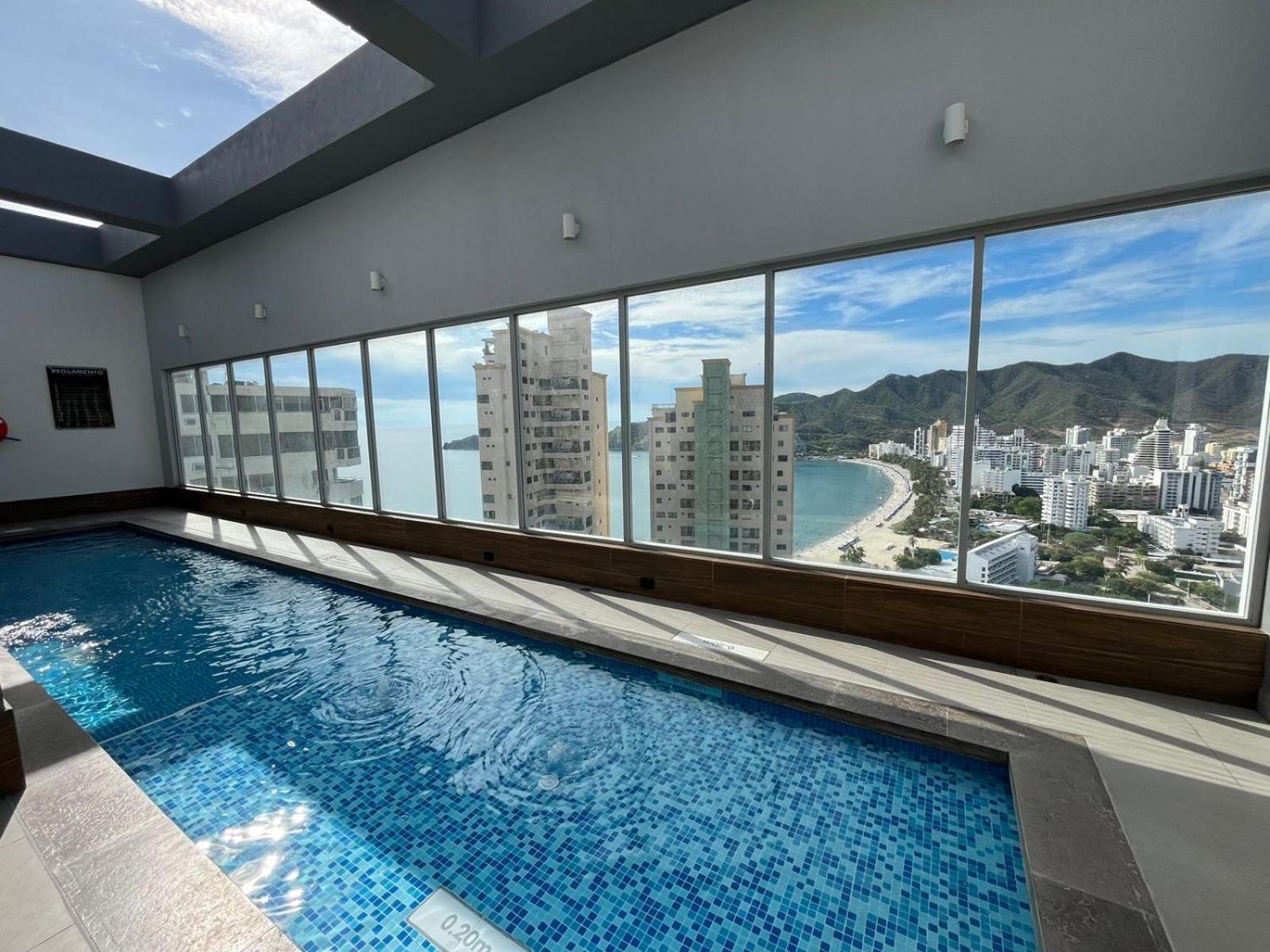 Edificio Ambar Roca * Santa Marta (Magdalena)