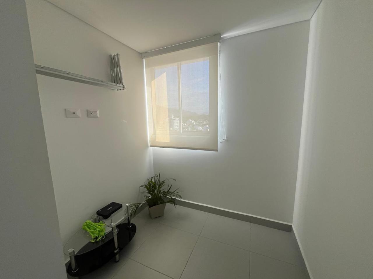 Edificio Ambar Roca * Santa Marta (Magdalena)